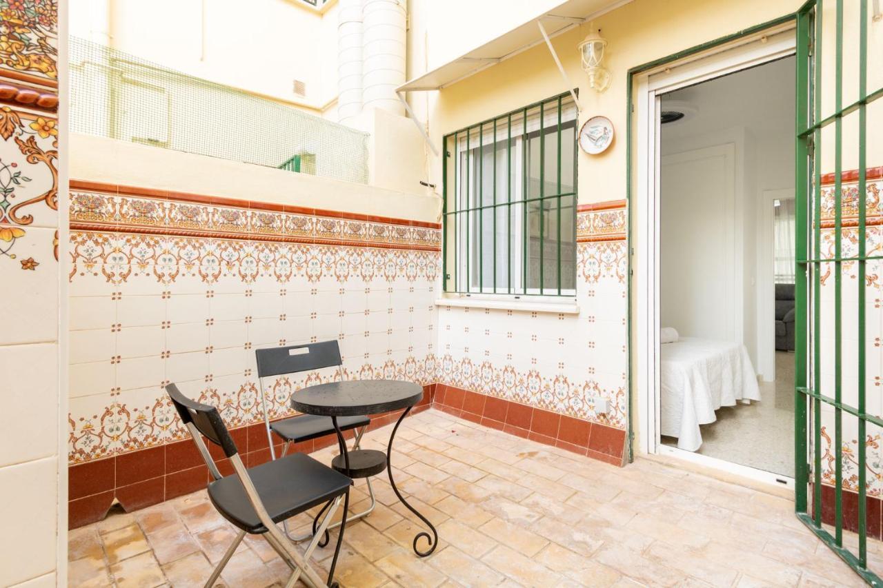 Bordador Central Courtyard By Valcambre Sevilla Bagian luar foto
