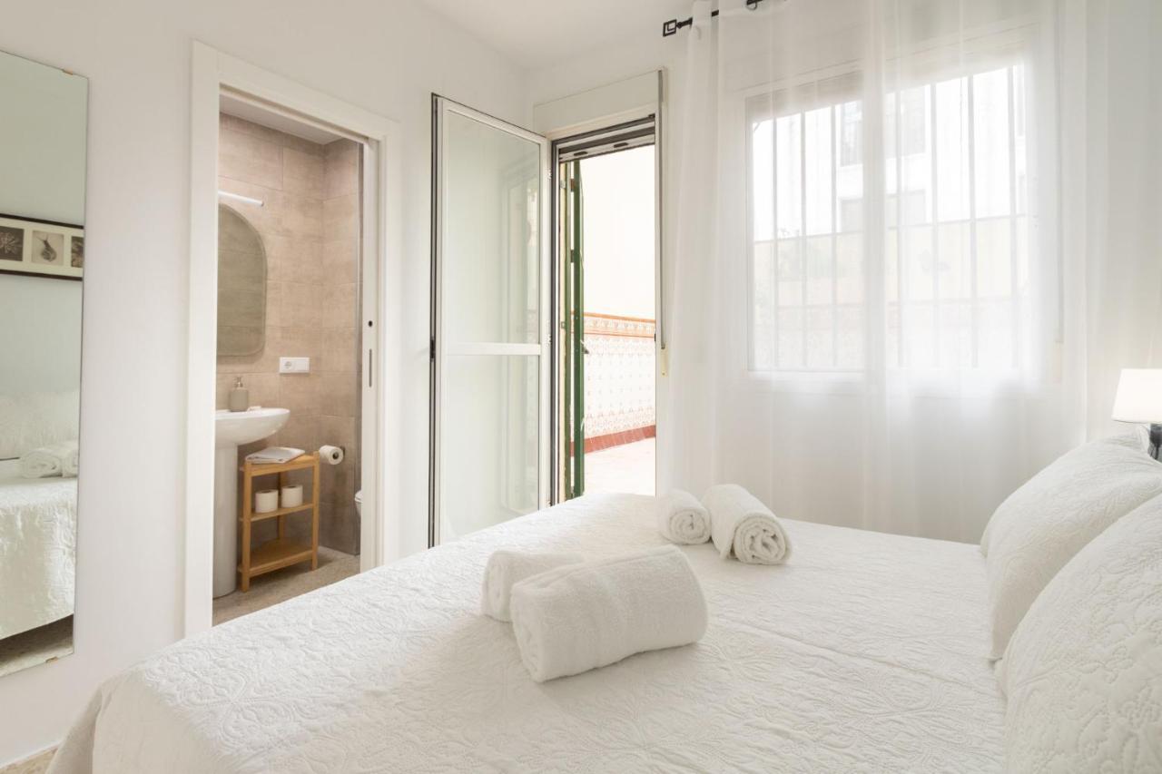 Bordador Central Courtyard By Valcambre Sevilla Bagian luar foto